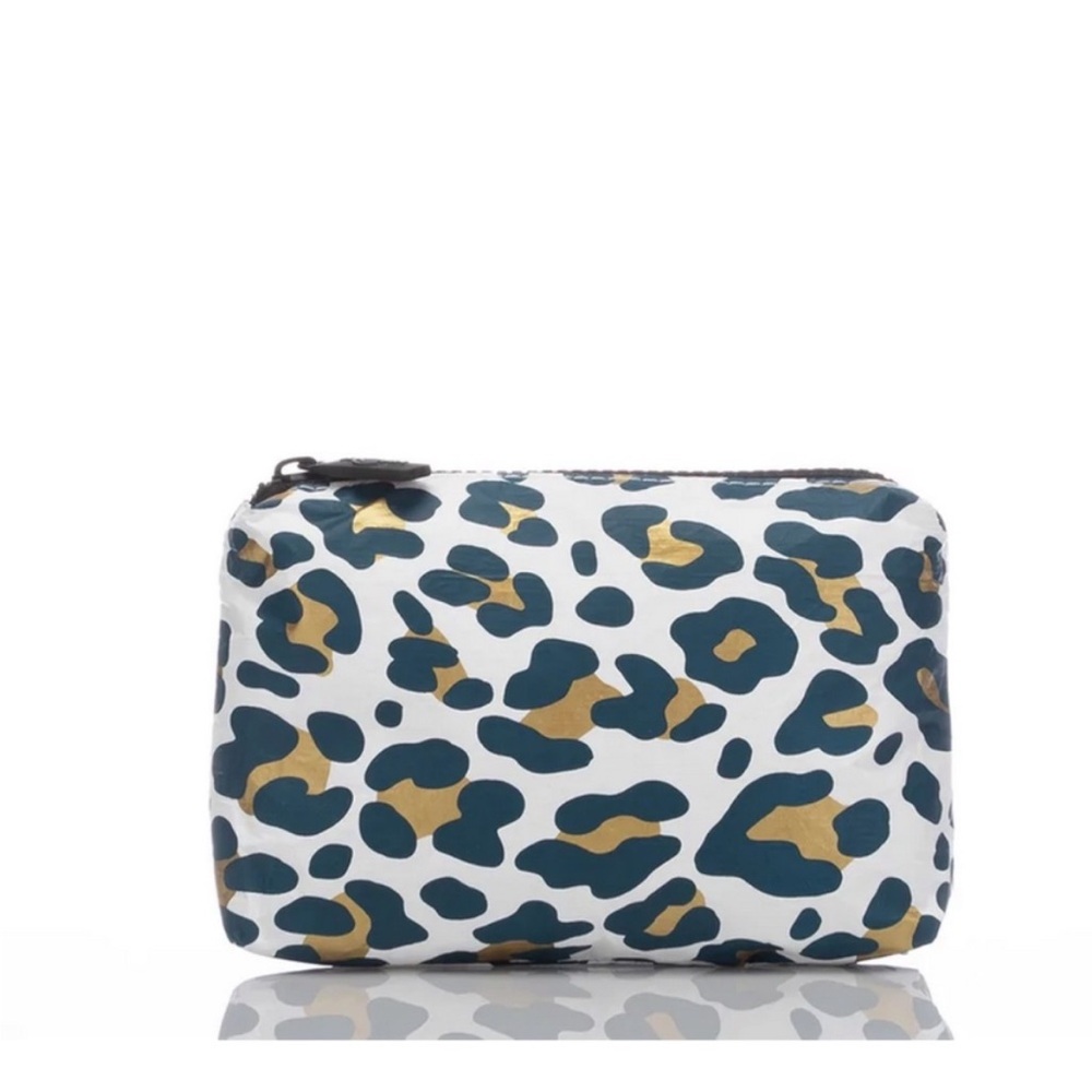 Aloha Collection Mini Snow Leopard (NWT)
